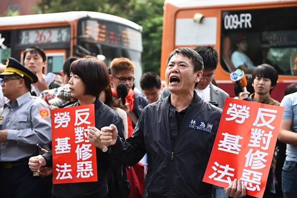 修法蔡總統缺席　藍營替她擬講稿：勞工是我心中最軟的一塊