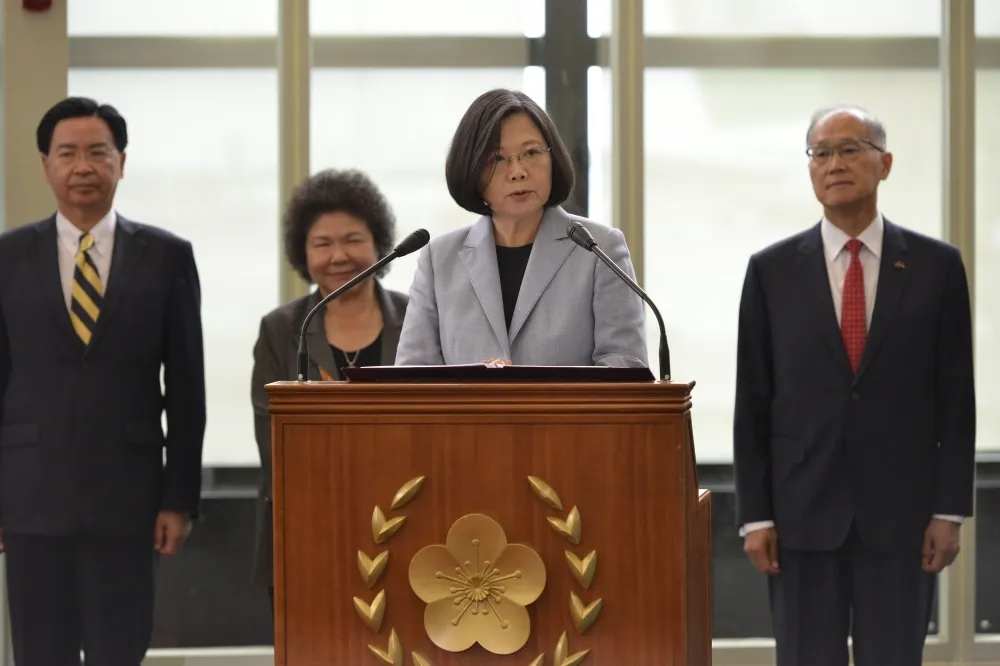 投書：「兩岸關係高於外交關係論者」的自虐主義