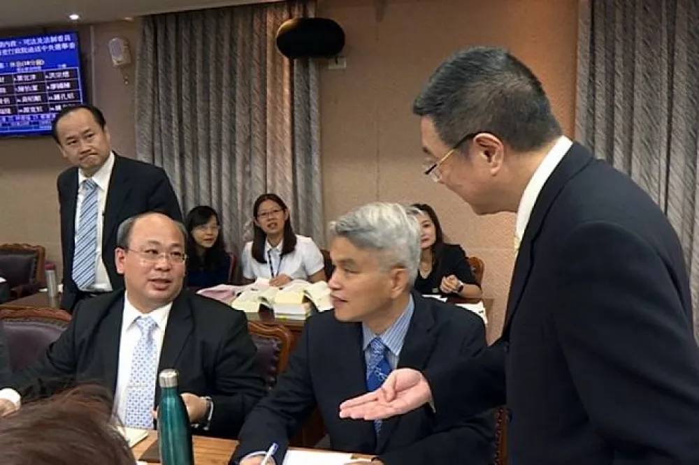 中選會提名名單一片綠遭藍委質疑　卓榮泰：一切符合規定