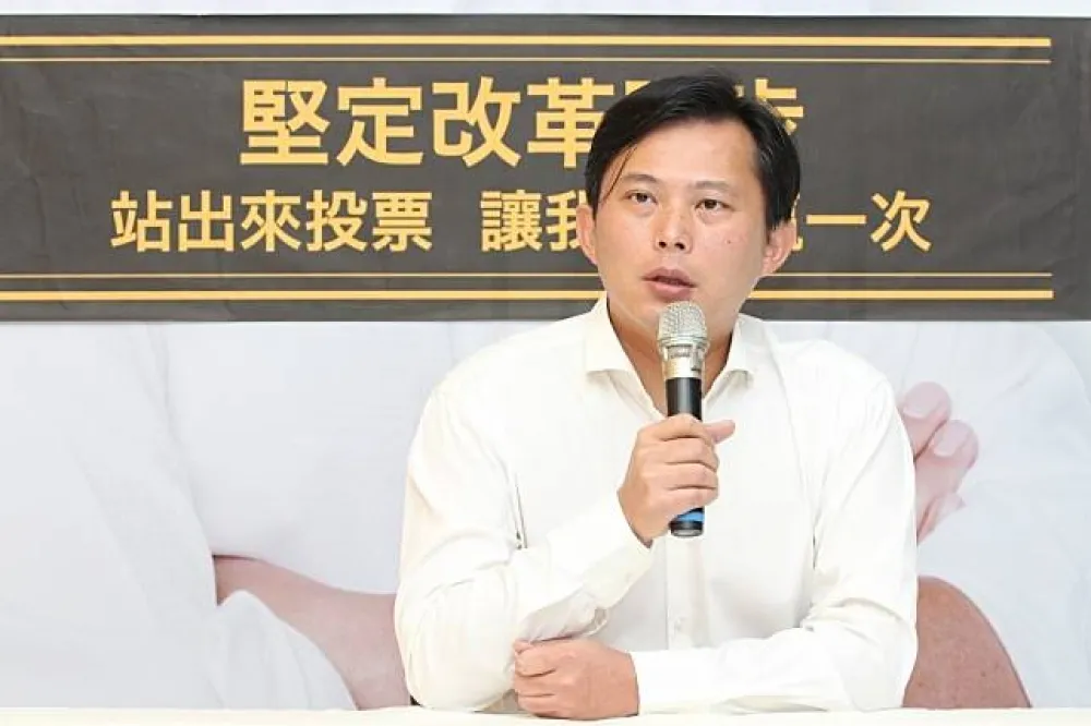 【罷免案成立後】黃國昌指控到家門口騷擾　安定力量：沒人知道你家