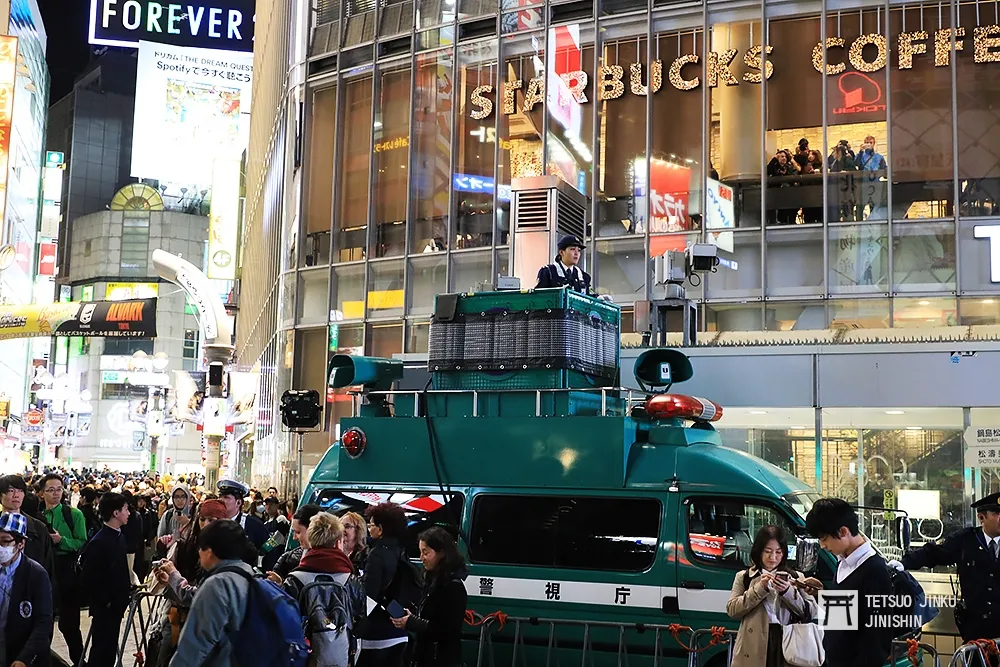 【東京鐵男見聞】日本人有多瘋萬聖節　還要出動警察來當DJ？