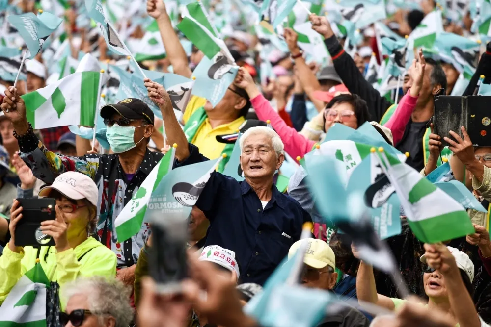 顏慶章：「全民公投反併吞」何錯之有