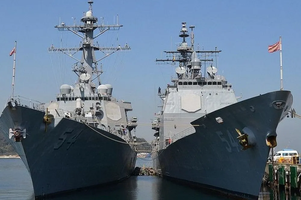 《環球時報》批美軍艦航行台海是挑釁　每次來都會被解放軍「護送」