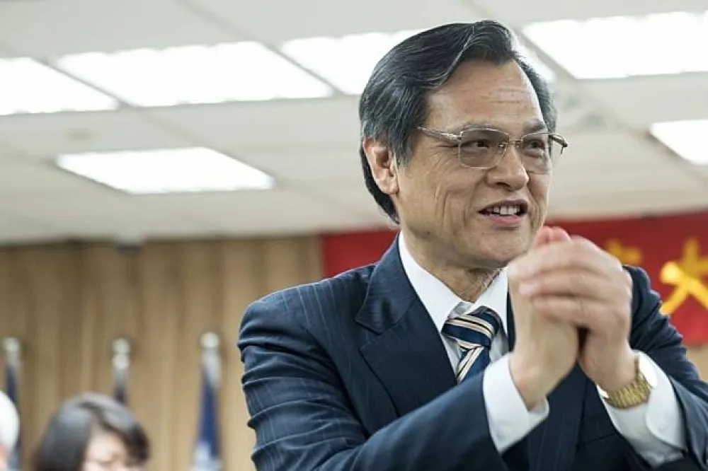 陳明通回鍋　為何是小英向對岸釋出的「善意」