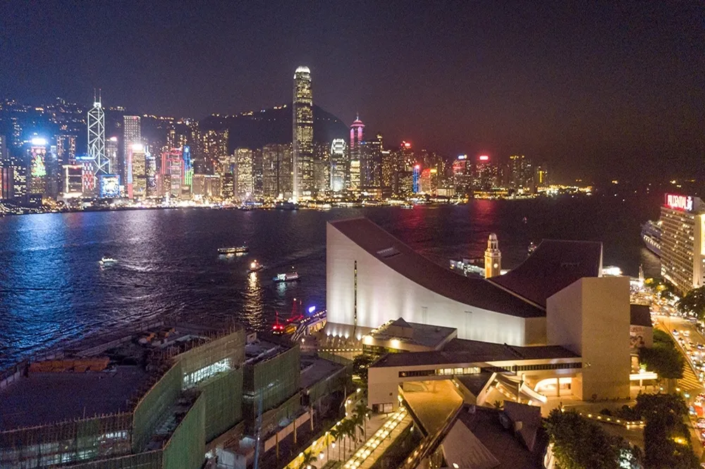 《香港革新論》：在地抗爭　力阻香港再威權化