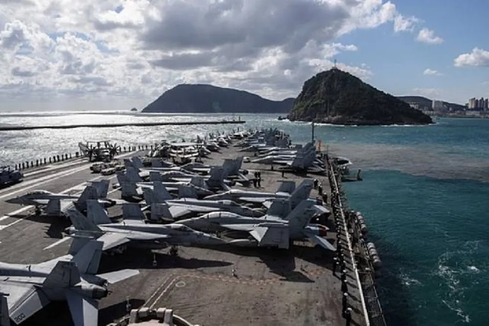 【川普亞洲行前夕】3艘美國航空母艦集結太平洋　北韓稱美試圖挑起戰爭