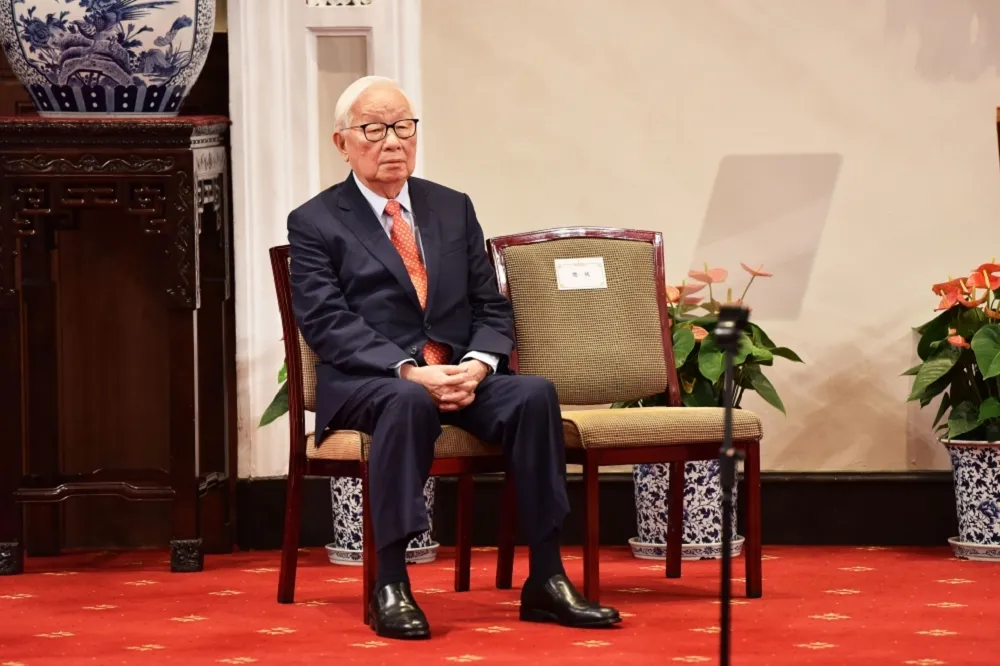張忠謀：假如一個人可以長生不老，我會繼續做下去