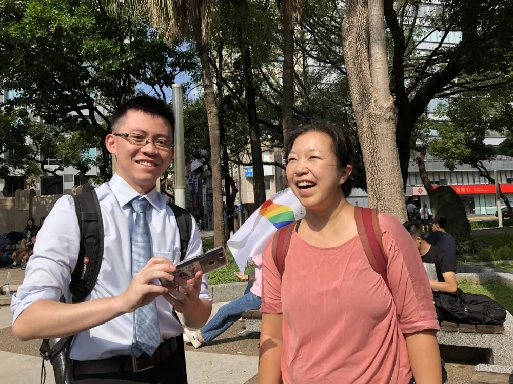教師上街遊行力挺性平教育　學生感念：老師是我第一個出櫃對象