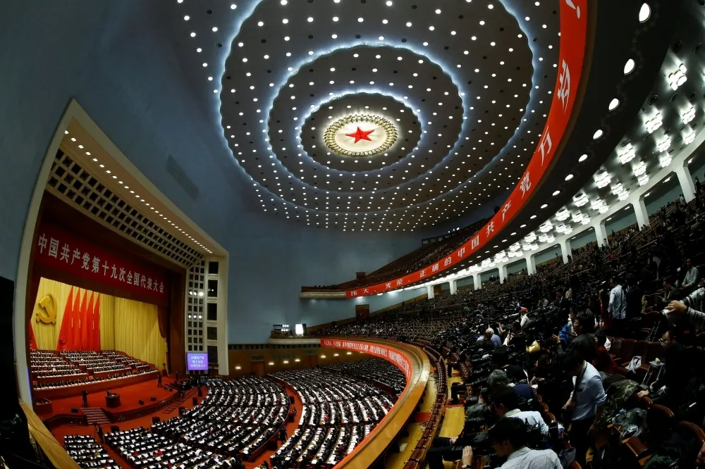 中共十九大閉幕　重申反台獨「6個任何」、「習思想」入黨章
