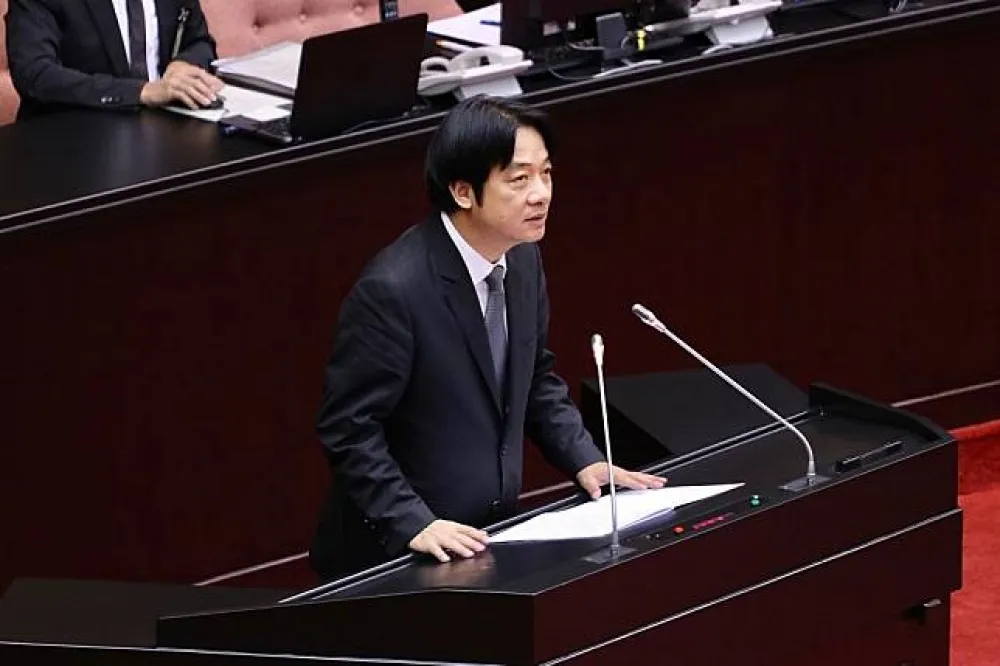 前瞻計畫上億買「育兒百寶箱」　賴揆打臉：只是錦上添花應檢討