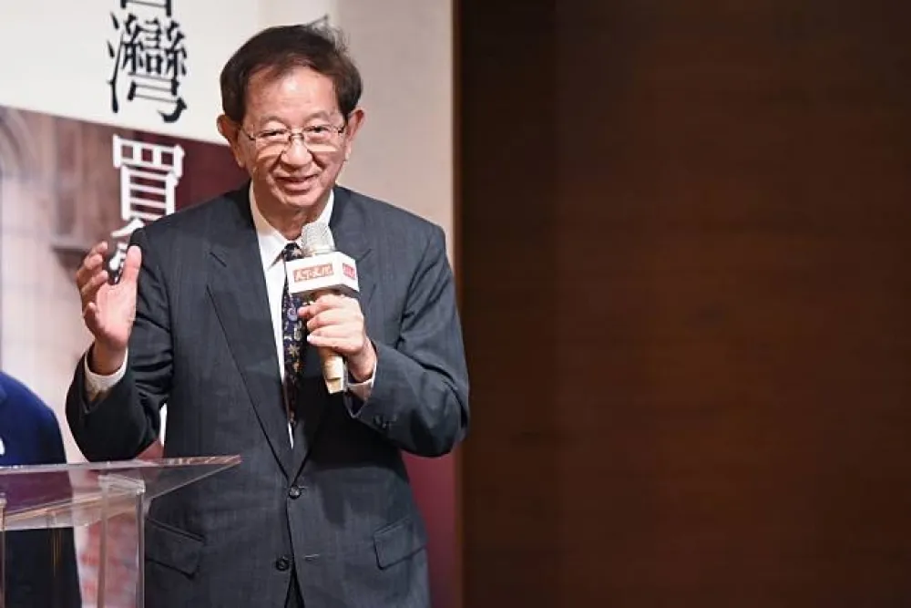 傳台大校長提名人周美吟是「愛徒」　李遠哲駁：她讀物理我念化學
