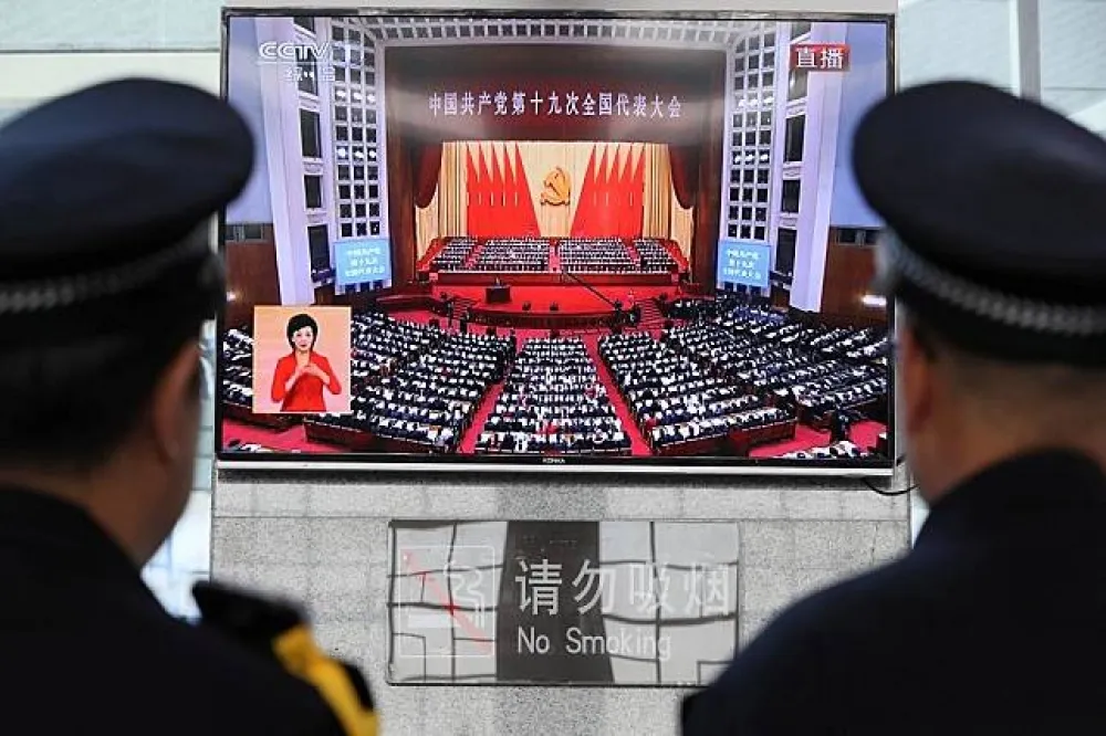 【你想什麼我要管】「青年不看媒體會上網」　習近平：握緊互聯網大權