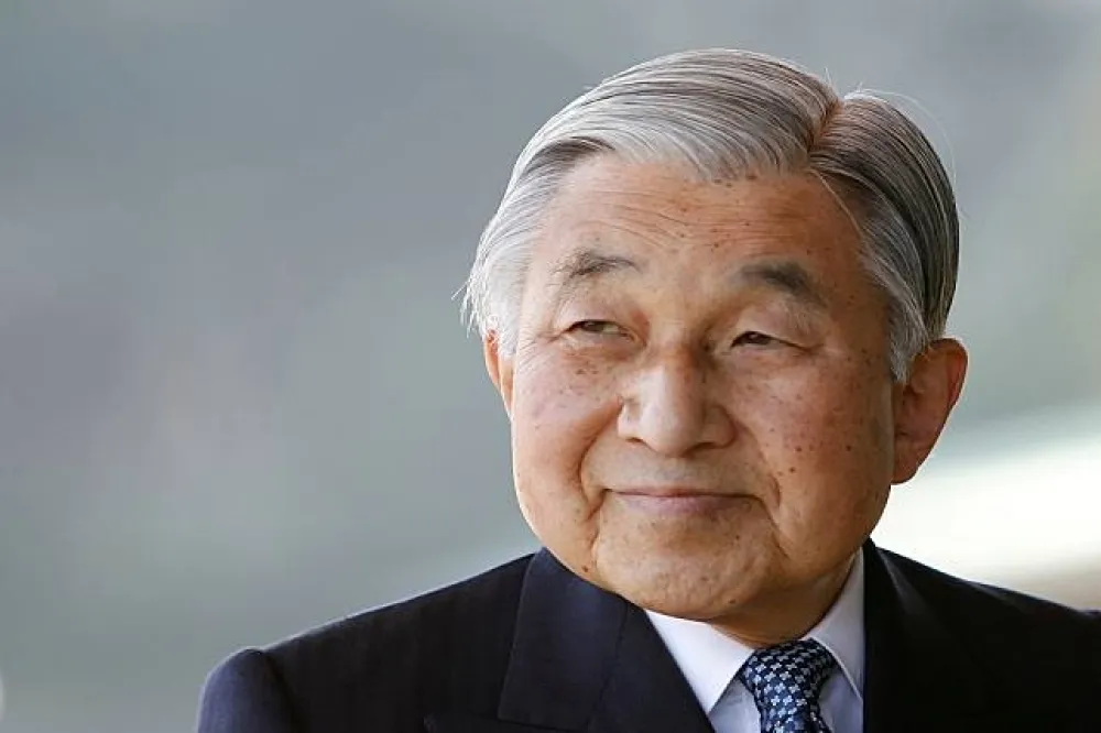 傳日本明仁天皇2019年3月退位　政府：還在討論