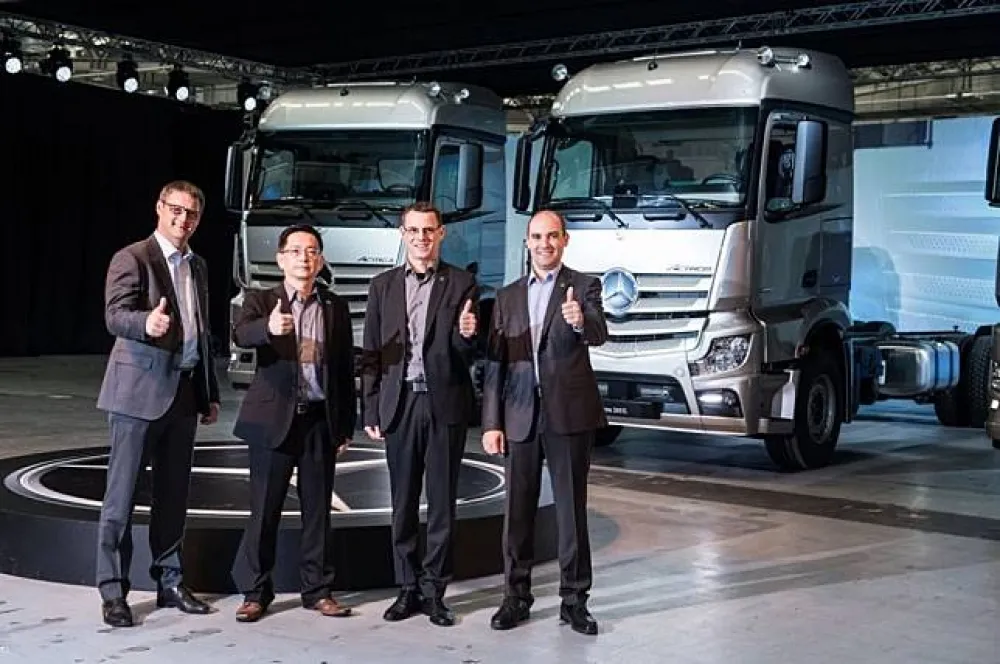Mercedes-Benz導入創新思維　開創重車發表新格局