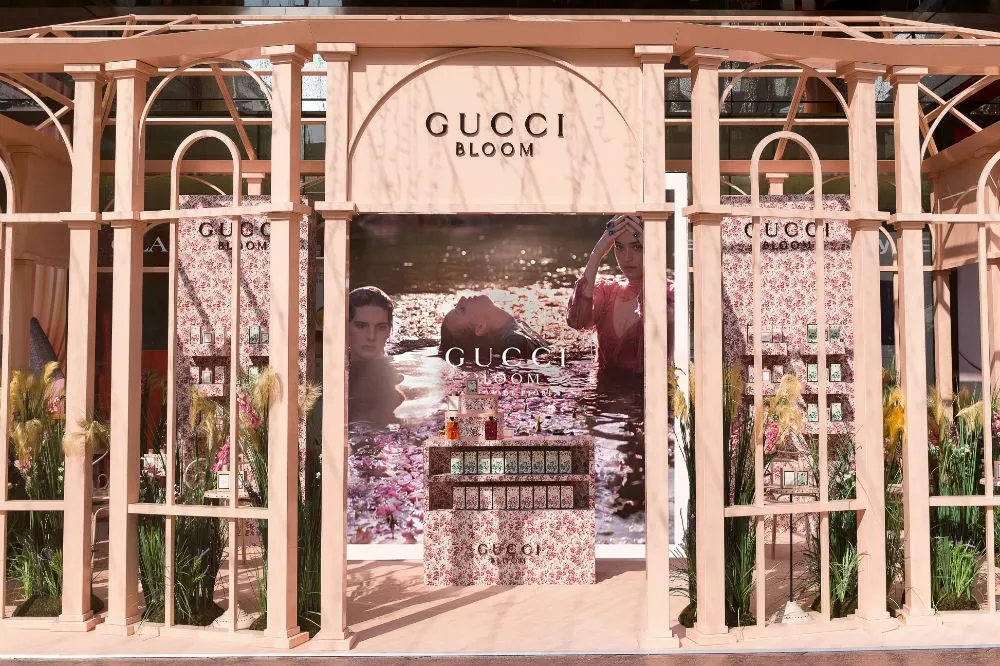逛完周年慶，別忘了去 SOGO 忠孝店的 GUCCI 花園踩點！
