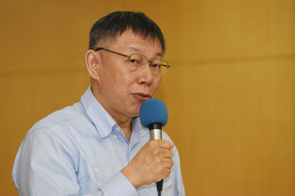【白藍綠辯論交鋒】聚焦市政、統獨　「姚丁」分進夾擊柯文哲