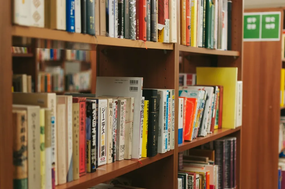 投書：實體書店繼續吹奏熄燈號