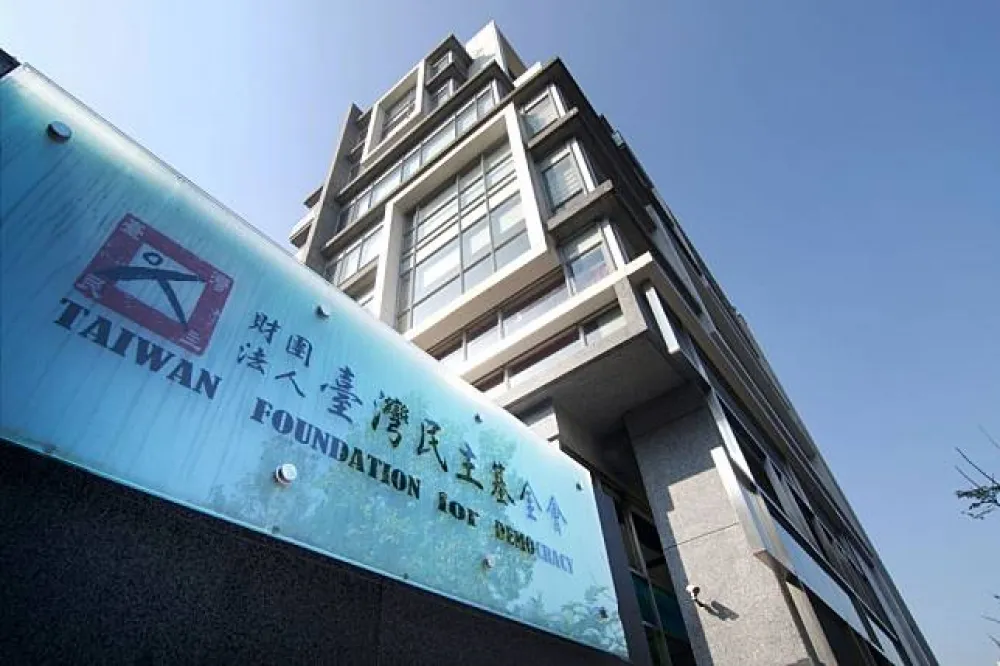 台大濺血案為中國柔性統戰　黃子哲怒批：台灣民主基金會淪政黨打手