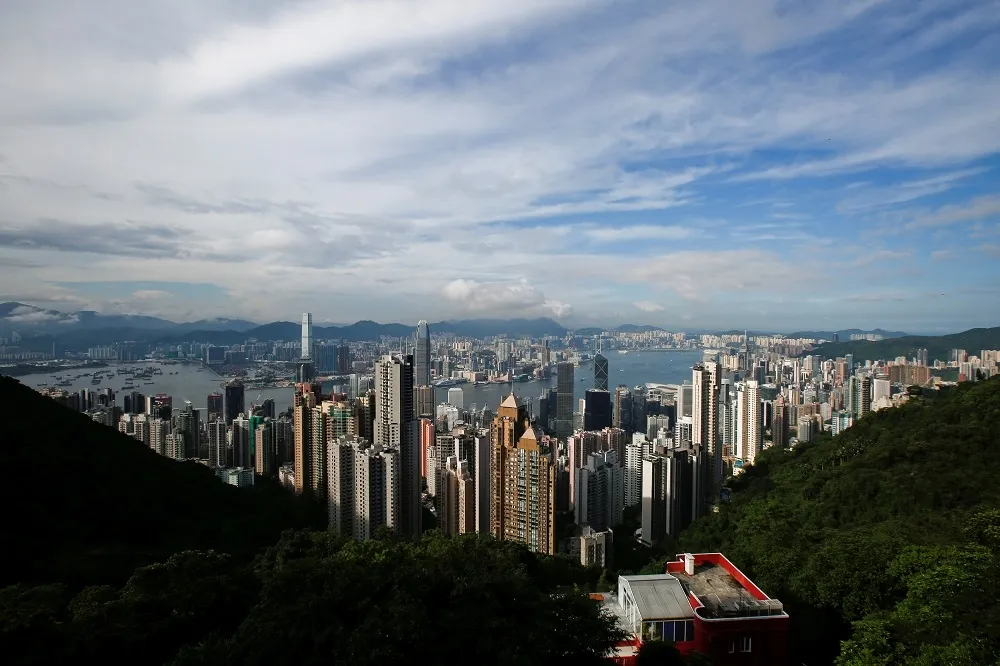 看準香港自治名存實亡？　美國無懼順差、取消惠港政策