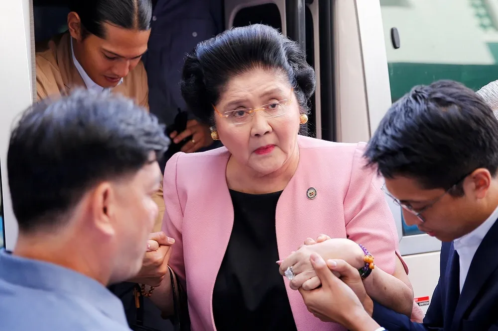 「史上最奢第一夫人」伊美黛躲判刑花招百出　菲國難追71億不義之財