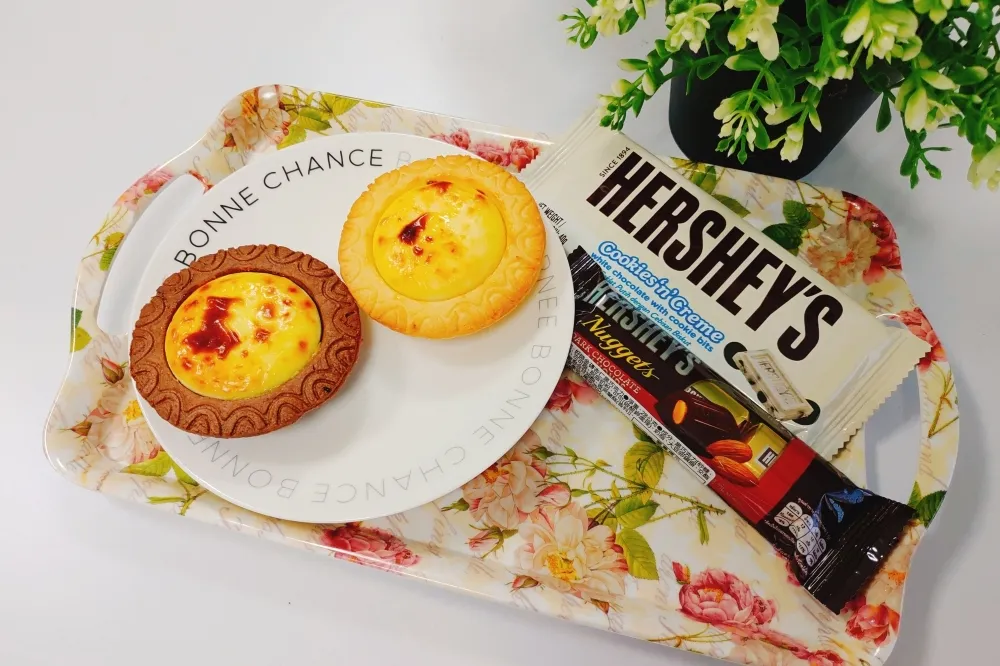 冬季限定！必勝客 x HERSHEY’S「醇黑巧克力口味」半熟起司塔