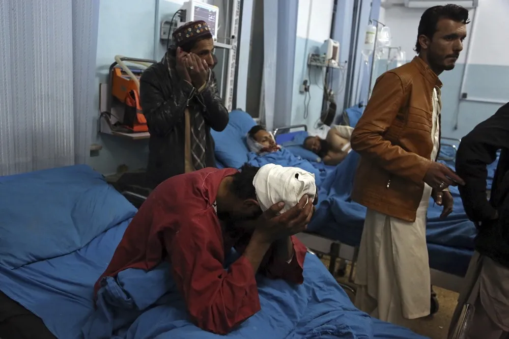【2018年來最嚴重】阿富汗自殺炸彈攻擊　逾50人死、超過80人受傷　
