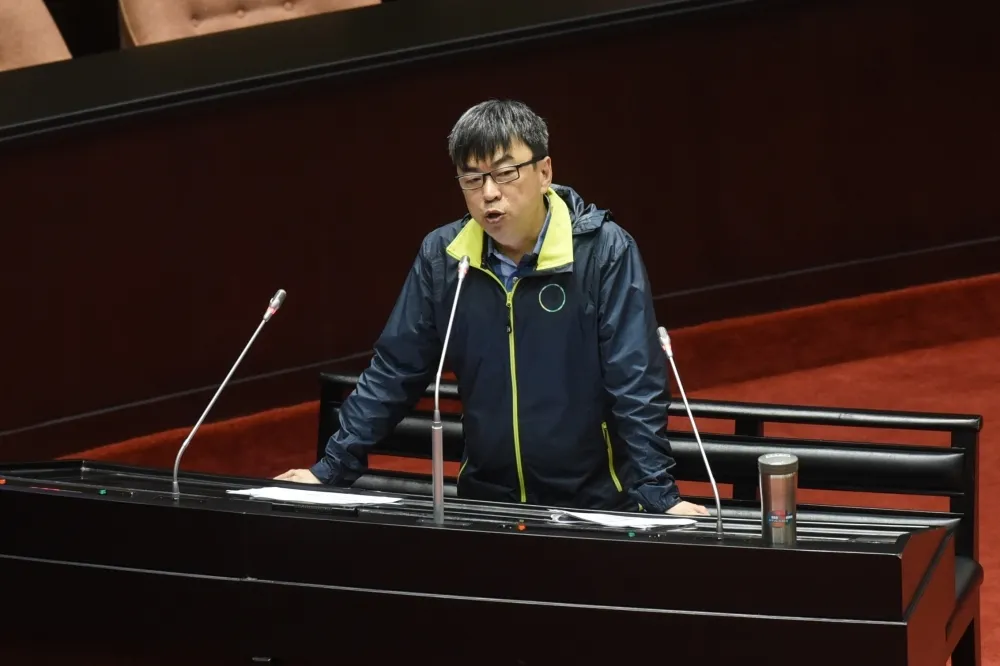【超酸「悔過文」】被嗆後反省6小時　段宜康臉書4點回應