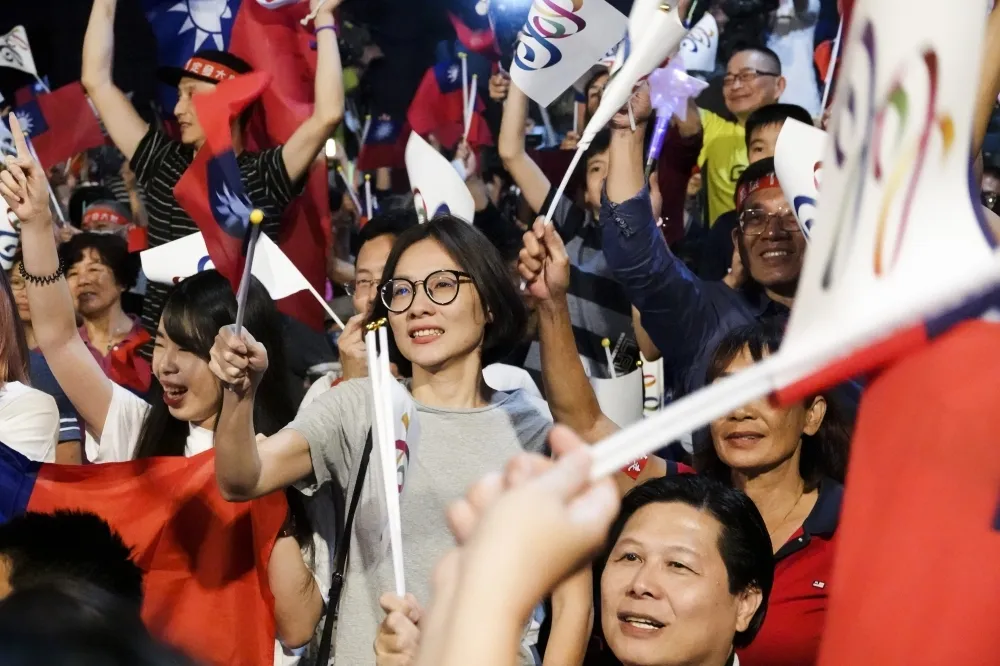 投書：年輕選民在找的是他們未來的生存之路