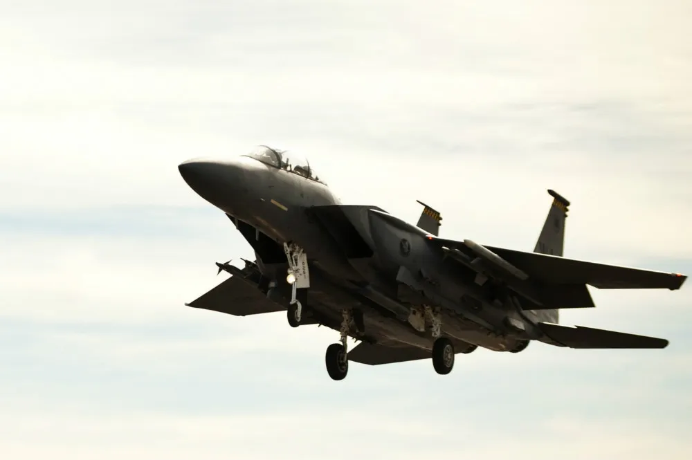 【自立自強】重金採購F-15、疾風和颱風戰機　卡達砸千億強化海空軍戰力