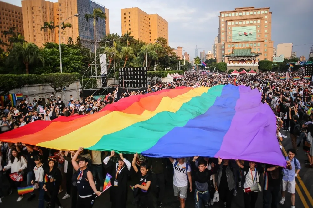 愛家公投「凌駕人權」　聯合國NGO主席炮轟：像納粹對待猶太人