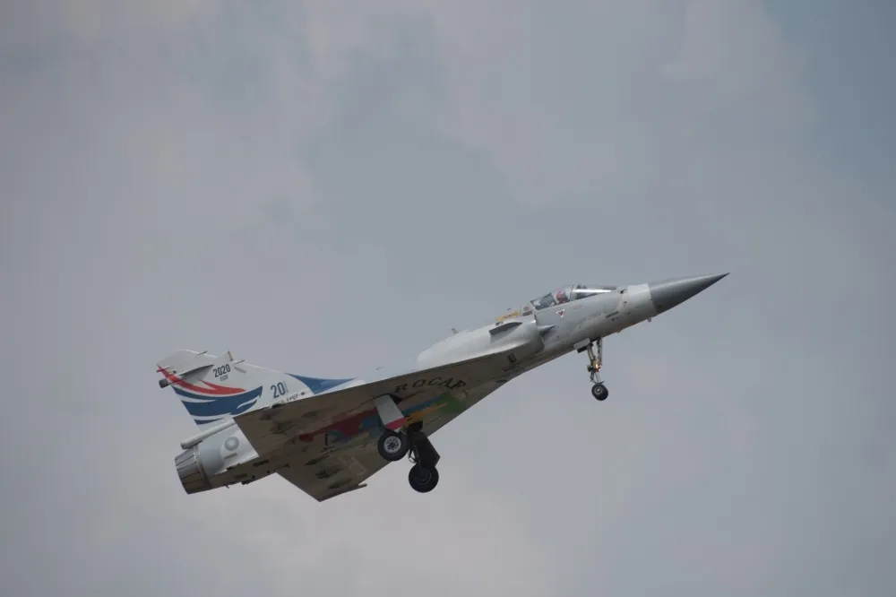 【幻象失聯】1年後尋獲戰機部分殘骸　飛官何子雨相關物件仍未找到