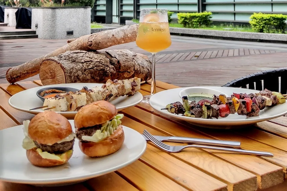 WILDWOOD戶外露台Happy Hour　感受美景、美食與美酒的午後時光