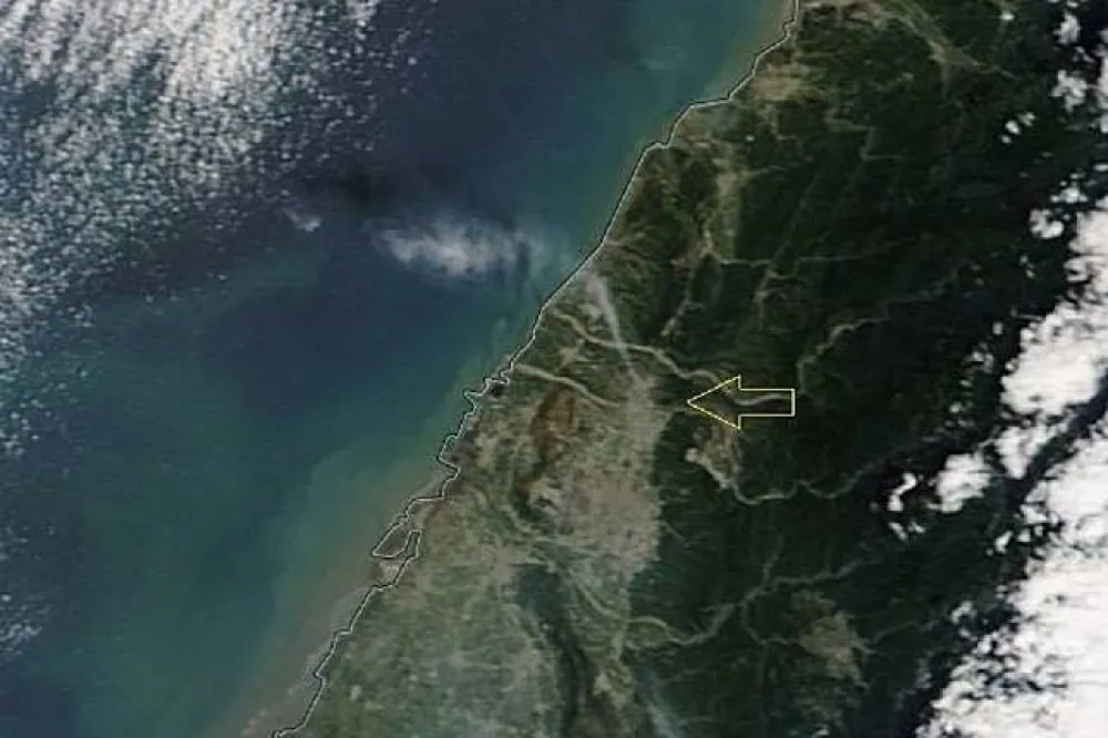 鄭明典誤判卷雲為空汙「煙流」　民眾人心惶惶
