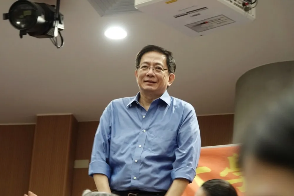 【政治惡鬥染指校園】台大師生再嗆葉俊榮「還我校長」　管中閔低調現身