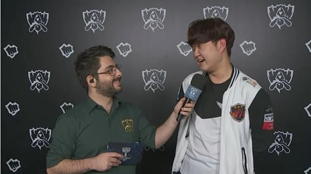 【世界大賽】SKT Huni賽後訪問：我們隊伍就是相信自己！