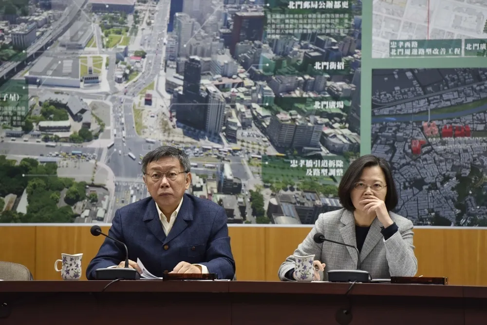 「蔡柯會」後綠白嚴重缺乏互信　大巨蛋成新角力戰場