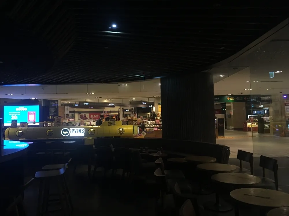 101美食街燒肉店冒煙　幸及時撲滅無傷亡
