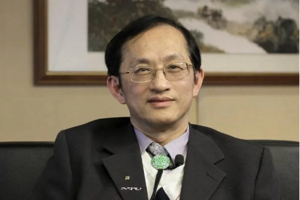 不滿教部聘管中閔　台大校長候選人吳瑞北聲請假處分