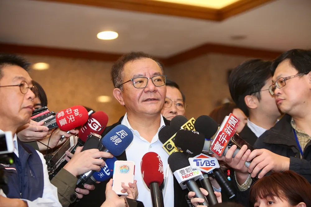 【同志現身力挺】綠委高志鵬辭中常委　拚提非常上訴證明清白