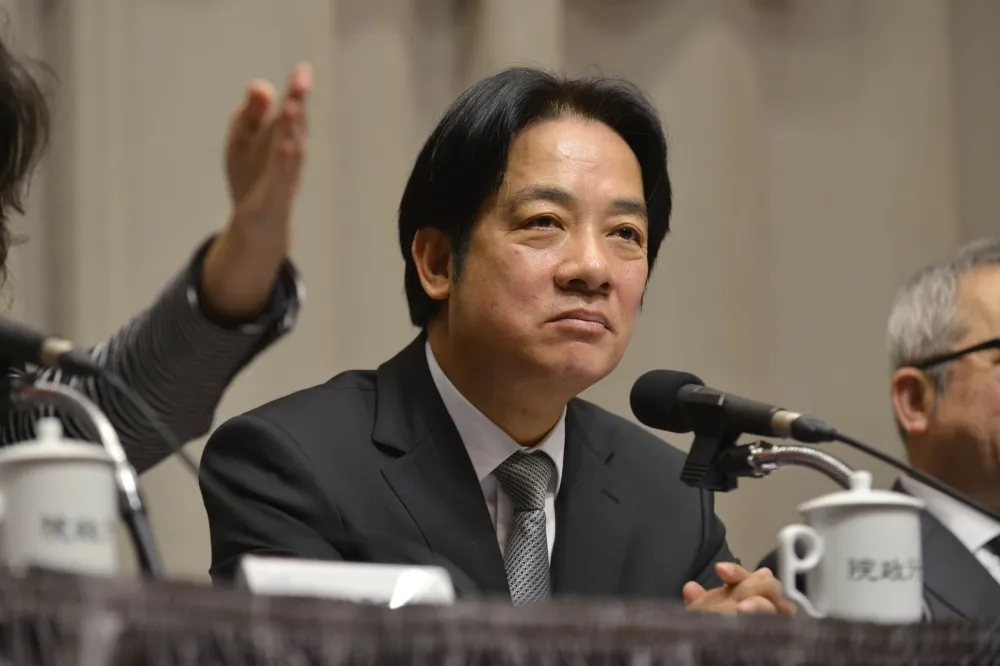 【直播】行政院年終記者會　聚焦賴內閣總辭時間點