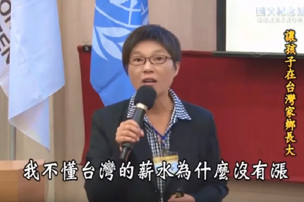【火熱網片】台灣囡仔未來在哪？　輔導老師帶淚演講引熱議
