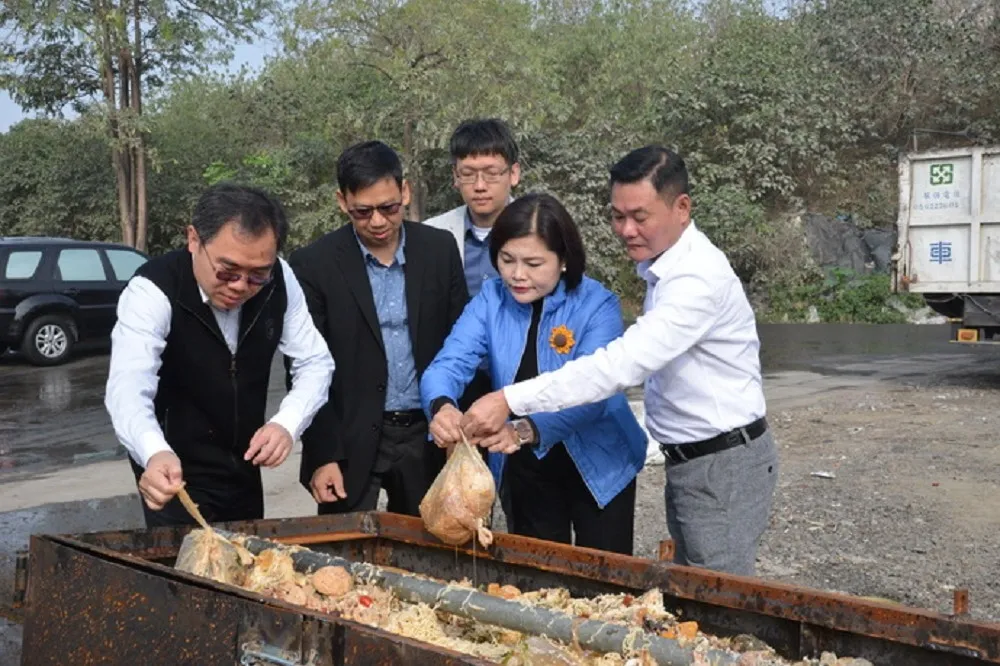 未跟進雲林全面禁廚餘餵豬　農委會設處理中心「煮噴」挨批