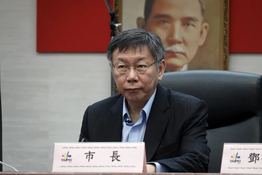 馬英九稱內湖交通沒改善　柯文哲酸：都市計畫亂七八糟就他搞的