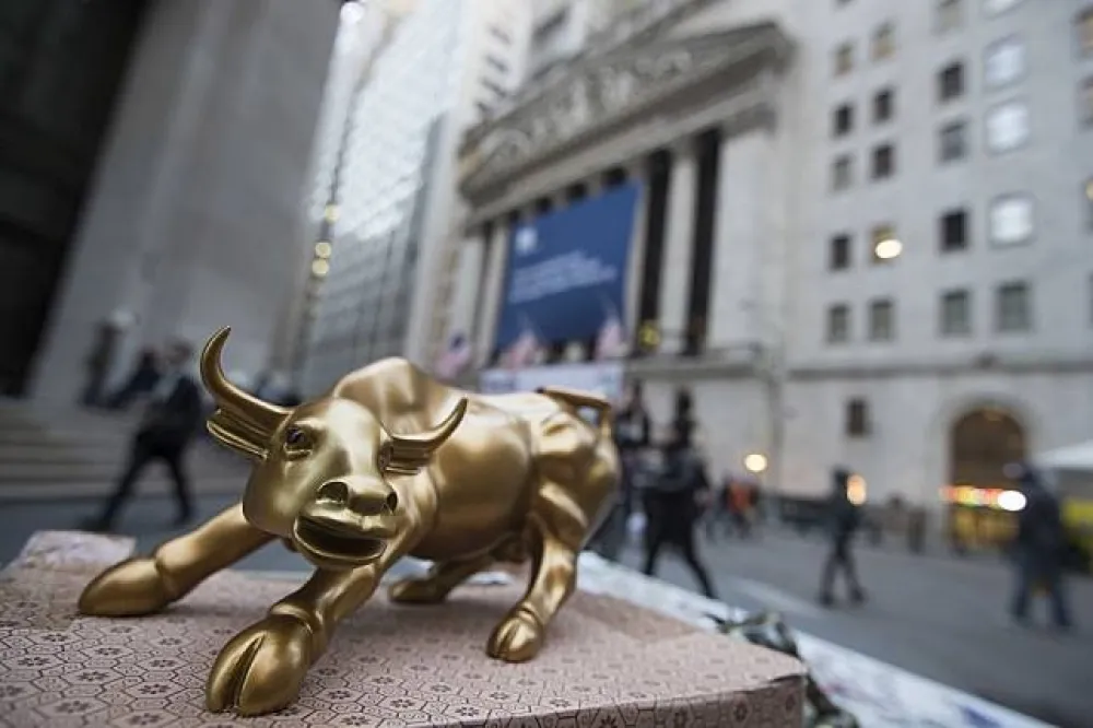美股牛市不畏飛彈與颶風　S&P 500創歷史新高