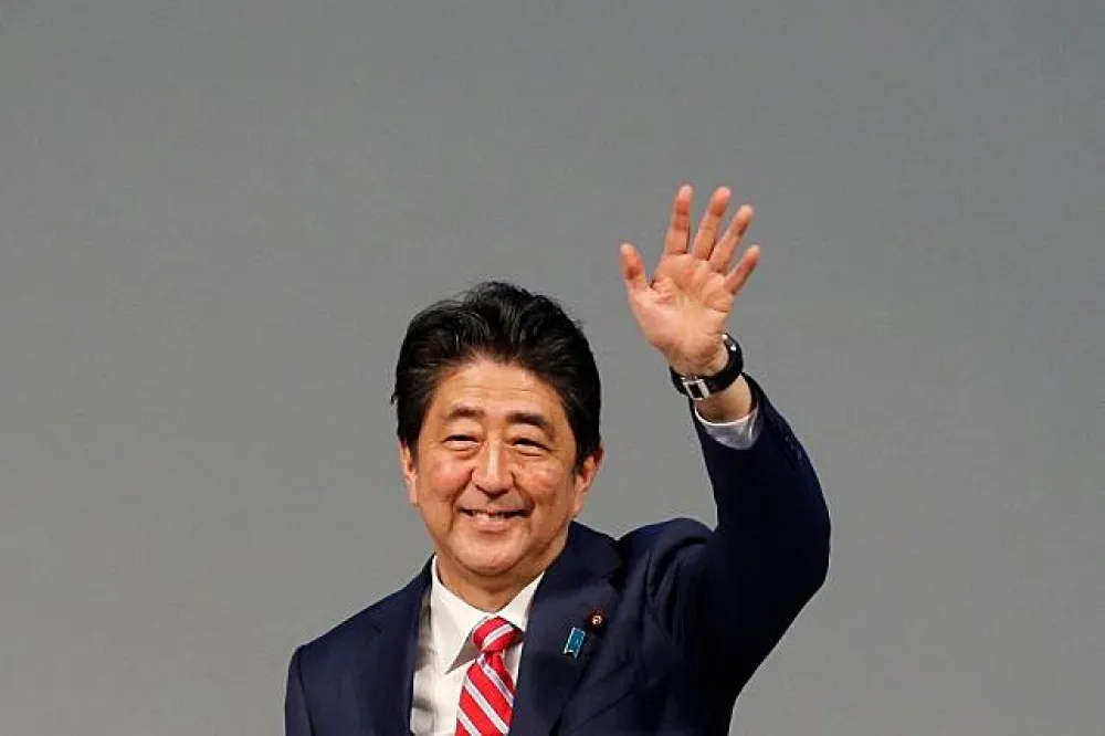 挽救支持率、把握時機　安倍晉三傳提前國會改選