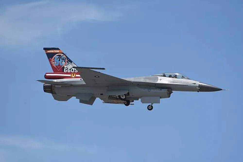 軍方挪F16預算買獵雷艦　國防部高層沒先和立院報備