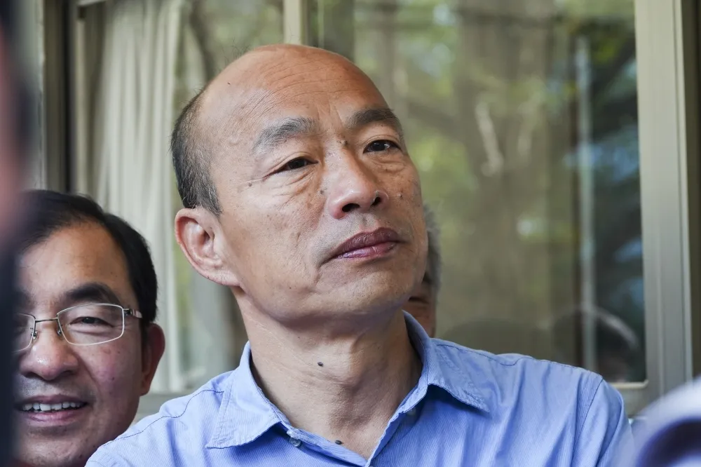 綠營逼問11項政見　韓國瑜：只能兌現2項「路平、愛情產業鏈」