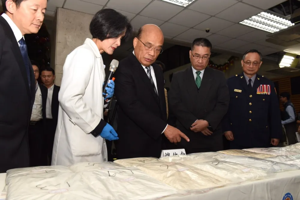 刑事局破新配方K他命工廠　蘇貞昌慰勉警員遏止毒品流竄