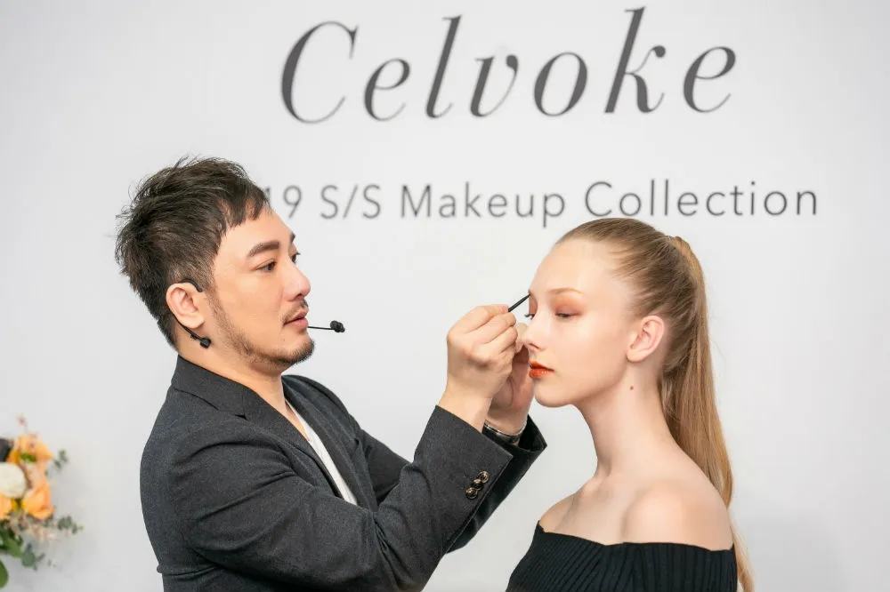 Celvoke 擦上後的妝感，比看上去的還美100倍！