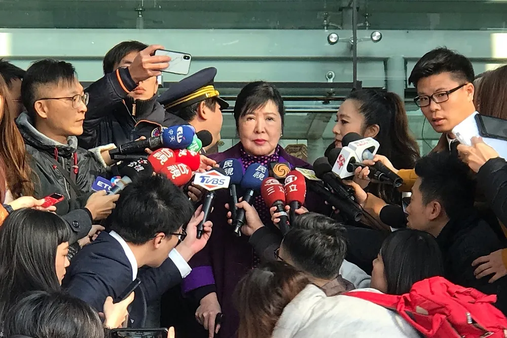 【怒摑文化部長】鄭惠中致歉卻撲空　仍強調「拆中正紀念堂是不對的事」